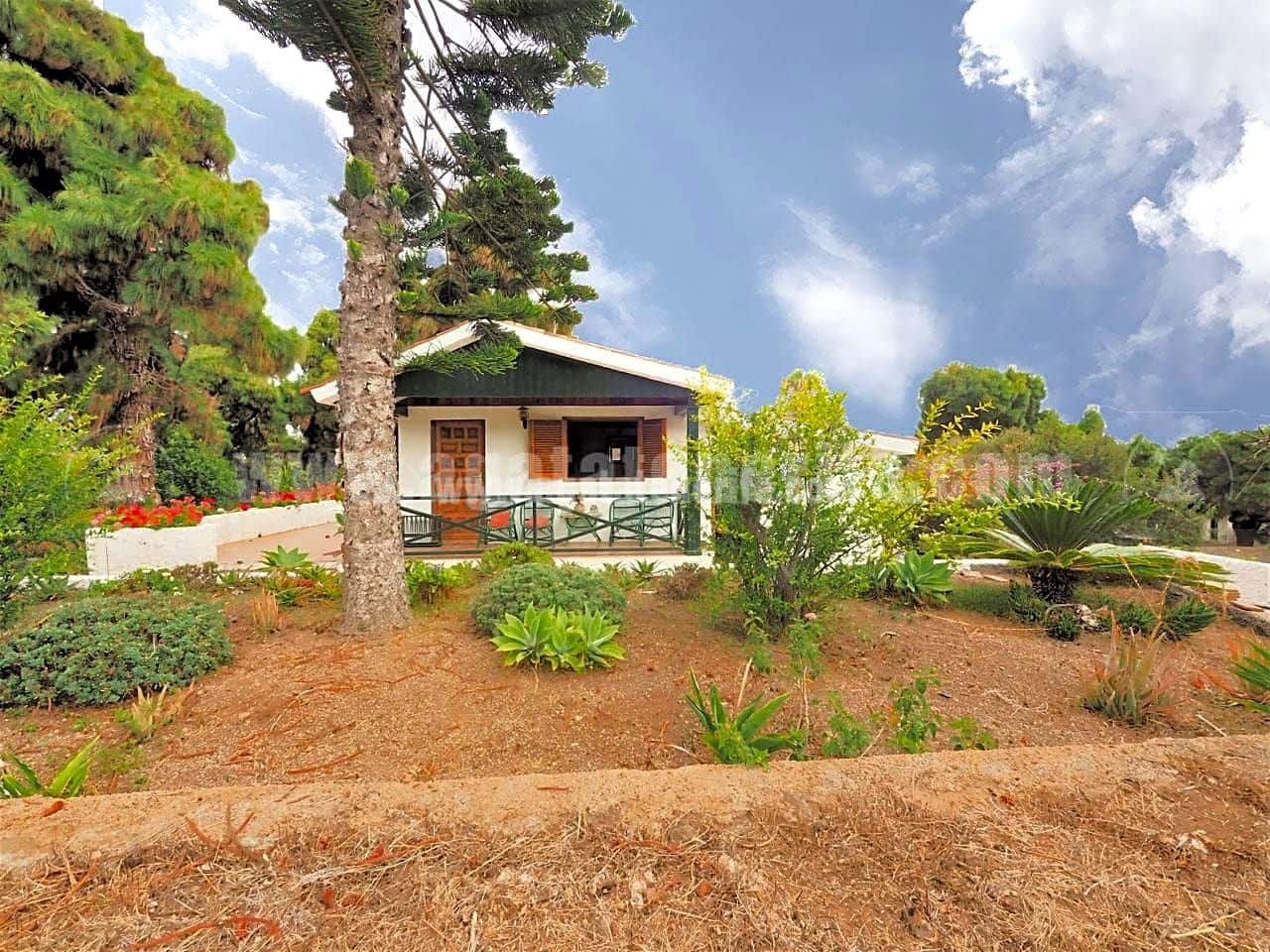 3 bedroom Finca/Country House for sale in Icod de los Vinos - € 460,000 (Ref: 8500056)