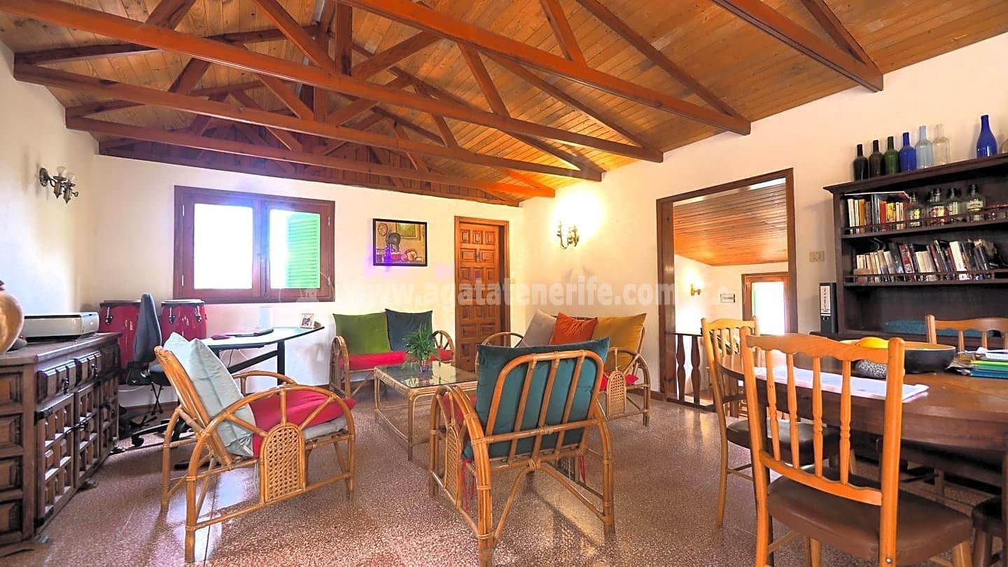 3 bedroom Finca/Country House for sale in Icod de los Vinos - € 460,000 (Ref: 8500056)
