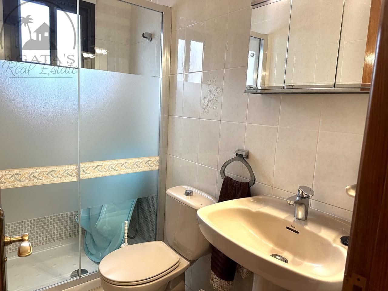 3 bedroom Villa for sale in Icod de los Vinos with garage - € 300,000 (Ref: 8552519)