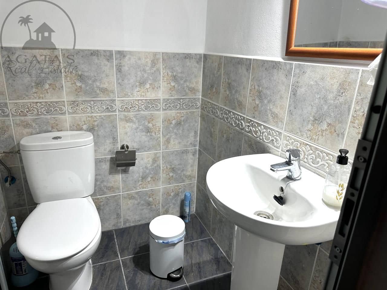 3 bedroom Villa for sale in Icod de los Vinos with garage - € 300,000 (Ref: 8552519)
