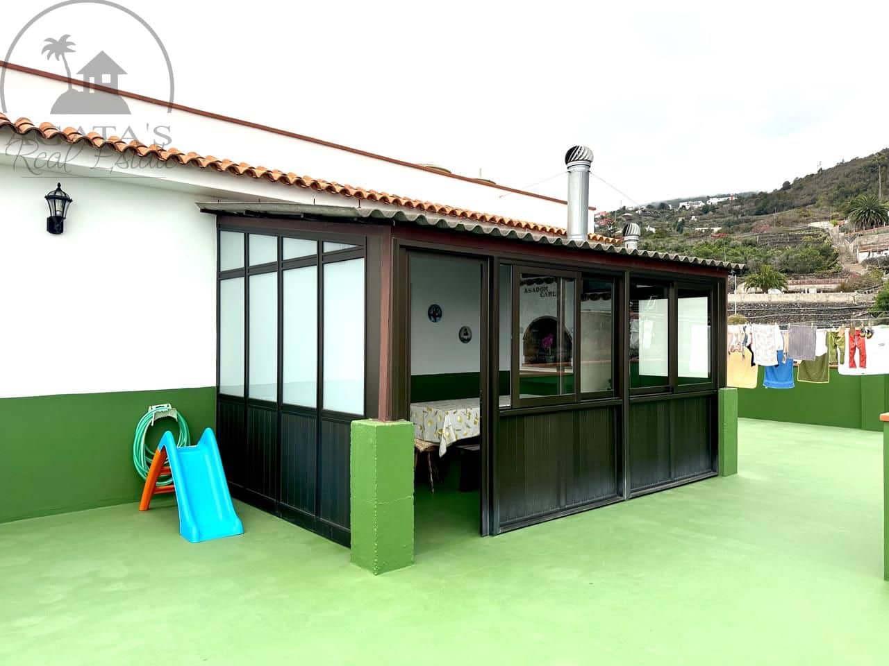 3 bedroom Villa for sale in Icod de los Vinos with garage - € 300,000 (Ref: 8552519)