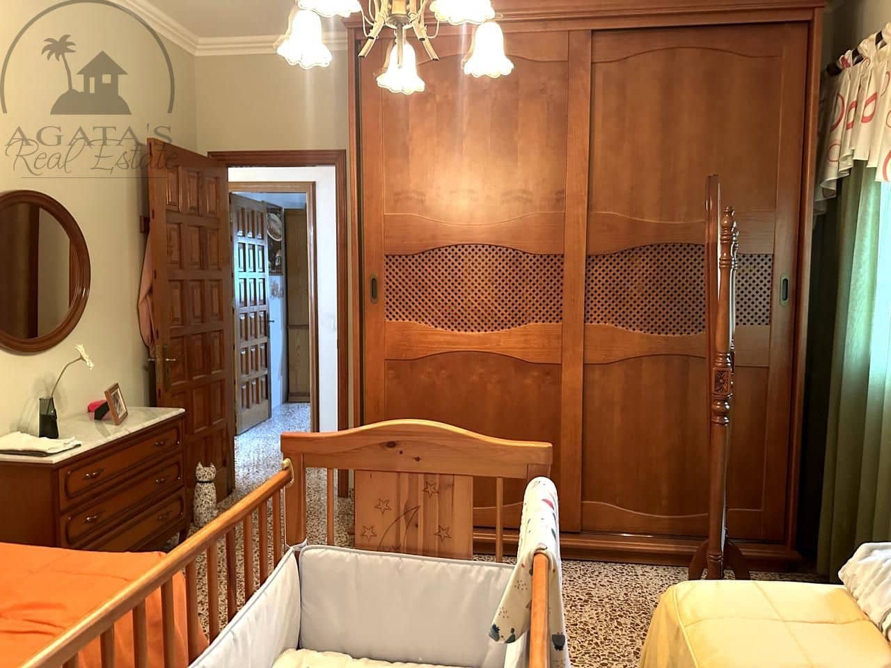 3 bedroom Villa for sale in Icod de los Vinos with garage - € 300,000 (Ref: 8552519)