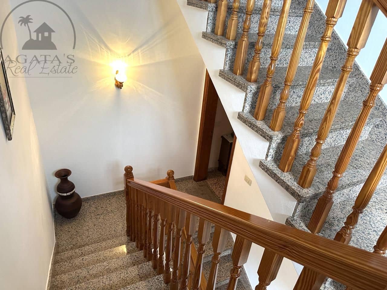 3 bedroom Villa for sale in Icod de los Vinos with garage - € 300,000 (Ref: 8552519)