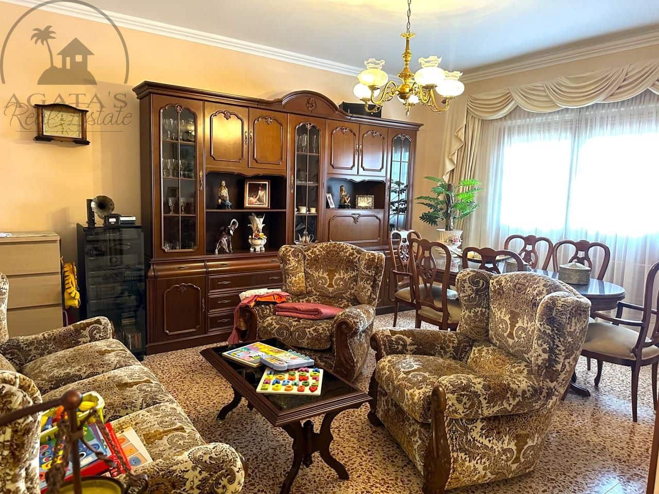 3 bedroom Villa for sale in Icod de los Vinos with garage - € 300,000 (Ref: 8552519)
