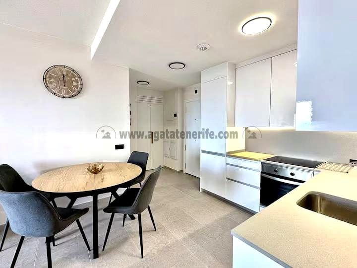 2 sypialnia Mieszkanie na sprzedaż w Puerto de la Cruz z basenem garażem - 340 000 € (Ref: 8743943)