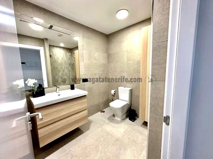 2 sypialnia Mieszkanie na sprzedaż w Puerto de la Cruz z basenem garażem - 340 000 € (Ref: 8743943)