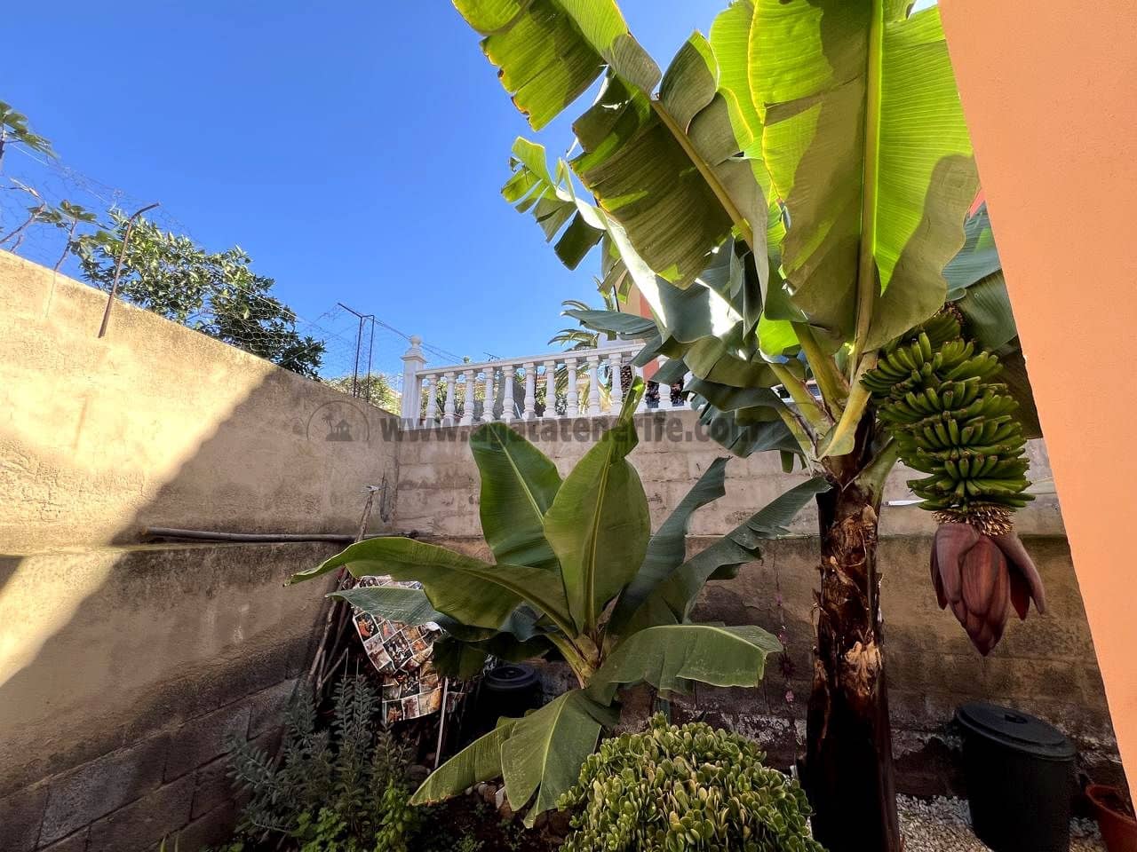 3 soveværelse Villa til salg i Icod de los Vinos med garage - € 539.000 (Ref: 8779852)