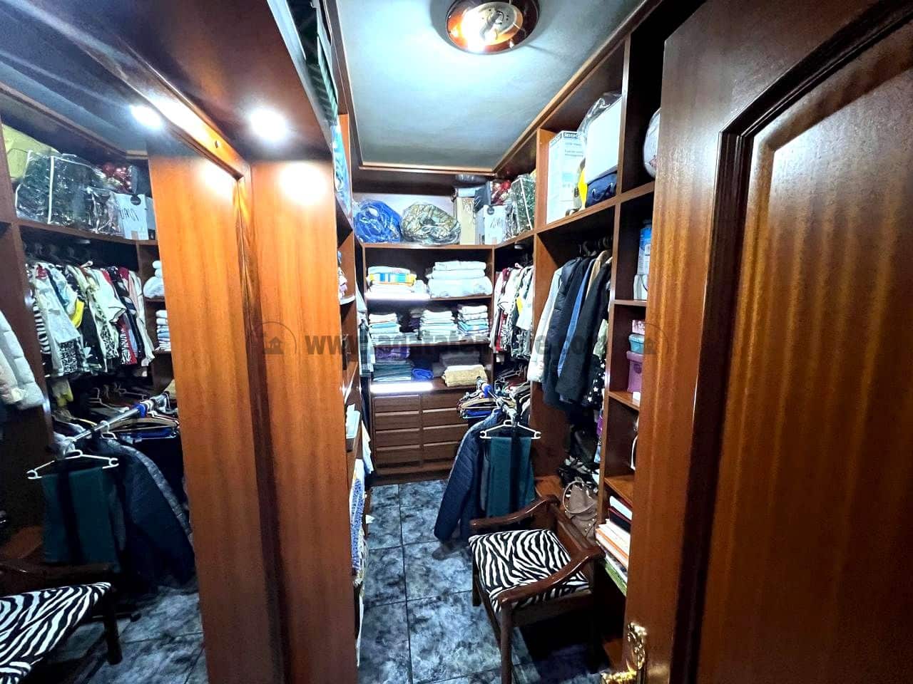 3 soveværelse Villa til salg i Icod de los Vinos med garage - € 539.000 (Ref: 8779852)