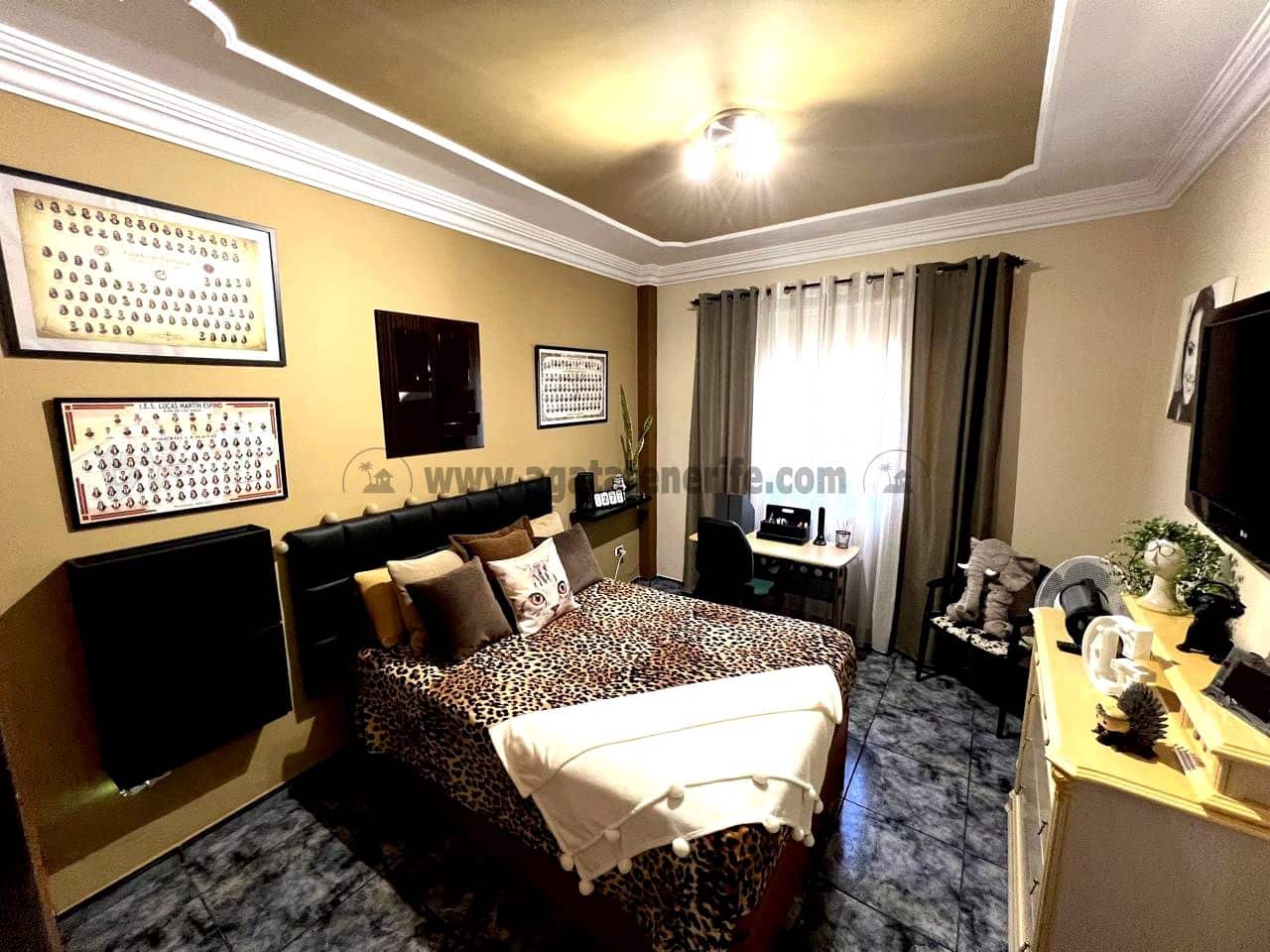 3 soveværelse Villa til salg i Icod de los Vinos med garage - € 539.000 (Ref: 8779852)