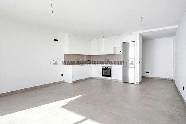 3 chambre Appartement à vendre à La Tejita, Granadilla de Abona avec piscine garage - 660 000 € (Ref: 8790934)