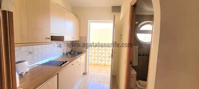 Mieszkanie na sprzedaż w Costa del Silencio, Arona z basenem garażem - 148 500 € (Ref: 8796767)