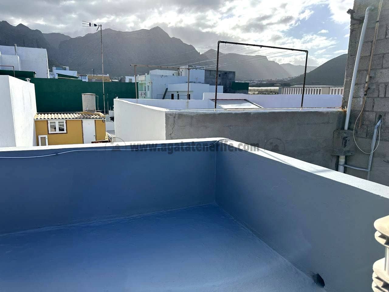 4 soveværelse Villa til salg i Los Silos med garage - € 315.000 (Ref: 8814212)