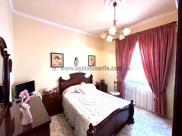 4 slaapkamer Villa te koop in Los Silos met garage - € 315.000 (Ref: 8814212)