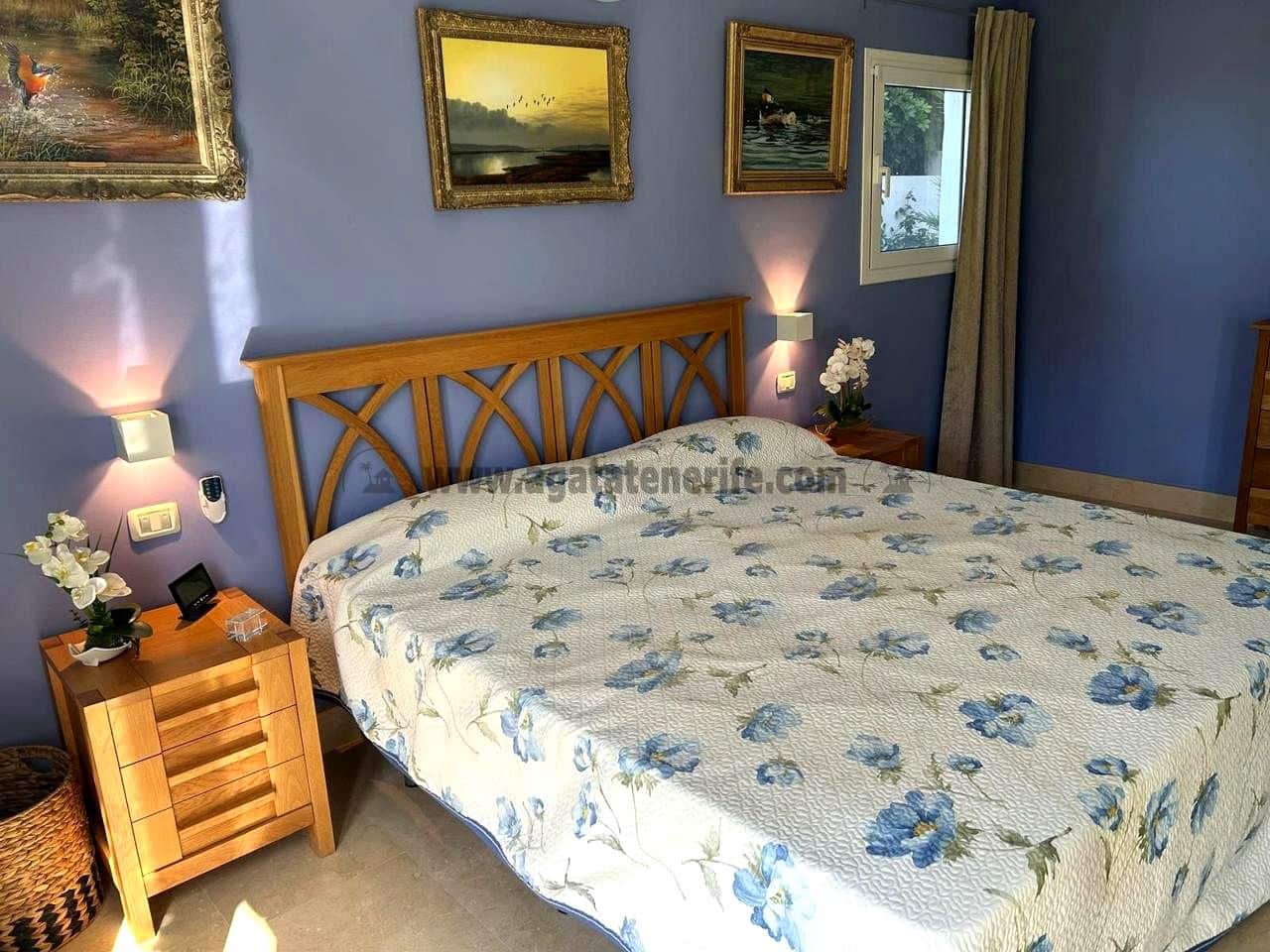 4 soveværelse Villa til salg i Los Realejos med garage - € 695.000 (Ref: 8864223)