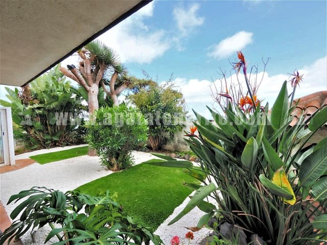 5 slaapkamer Villa te koop in Icod de los Vinos met zwembad garage - € 460.000 (Ref: 8893833)