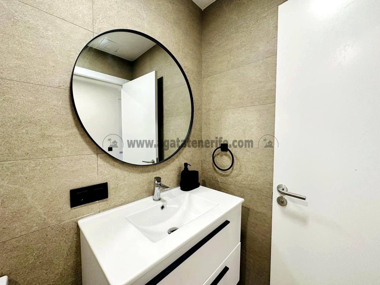 1 chambre Appartement à vendre à Puerto de la Cruz avec piscine garage - 240 000 € (Ref: 8953995)