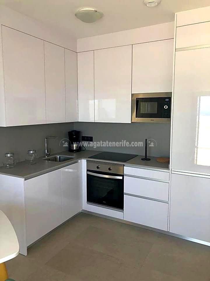 Appartement de 1 chambre à louer à Puerto de la Cruz avec piscine garage - 1 100 € (Ref: 8977551)