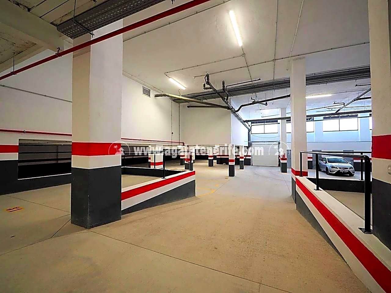 Appartement de 1 chambre à louer à Puerto de la Cruz avec piscine garage - 1 100 € (Ref: 8977551)