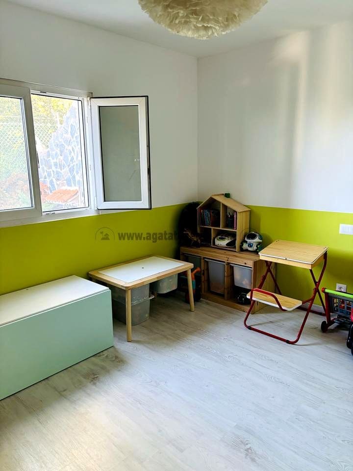 3 soveværelse Finca/Landehus til salg i Icod de los Vinos med swimmingpool - € 450.000 (Ref: 8980014)