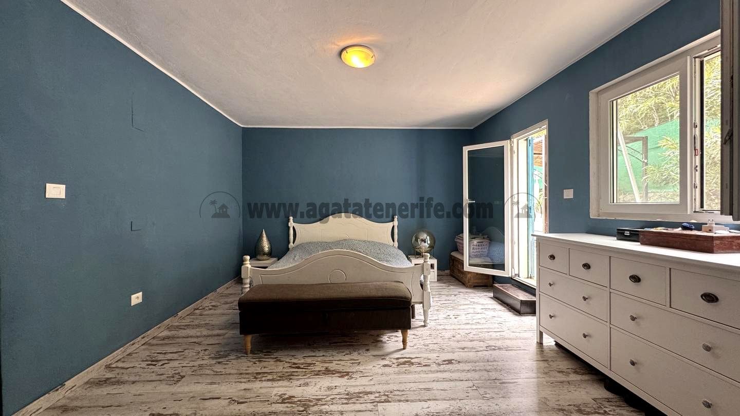 3 soveværelse Finca/Landehus til salg i Icod de los Vinos med swimmingpool - € 450.000 (Ref: 8980014)