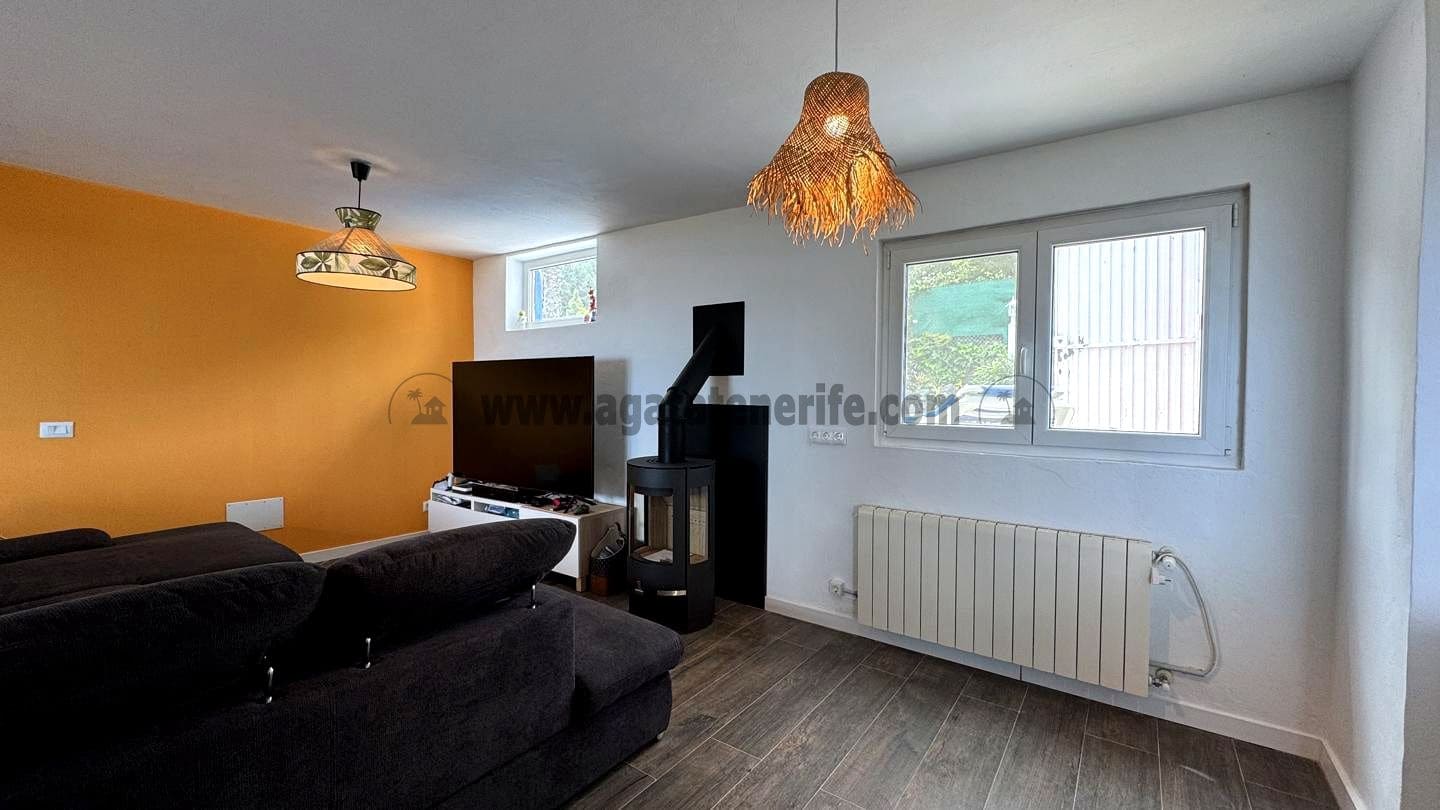 3 soveværelse Finca/Landehus til salg i Icod de los Vinos med swimmingpool - € 450.000 (Ref: 8980014)