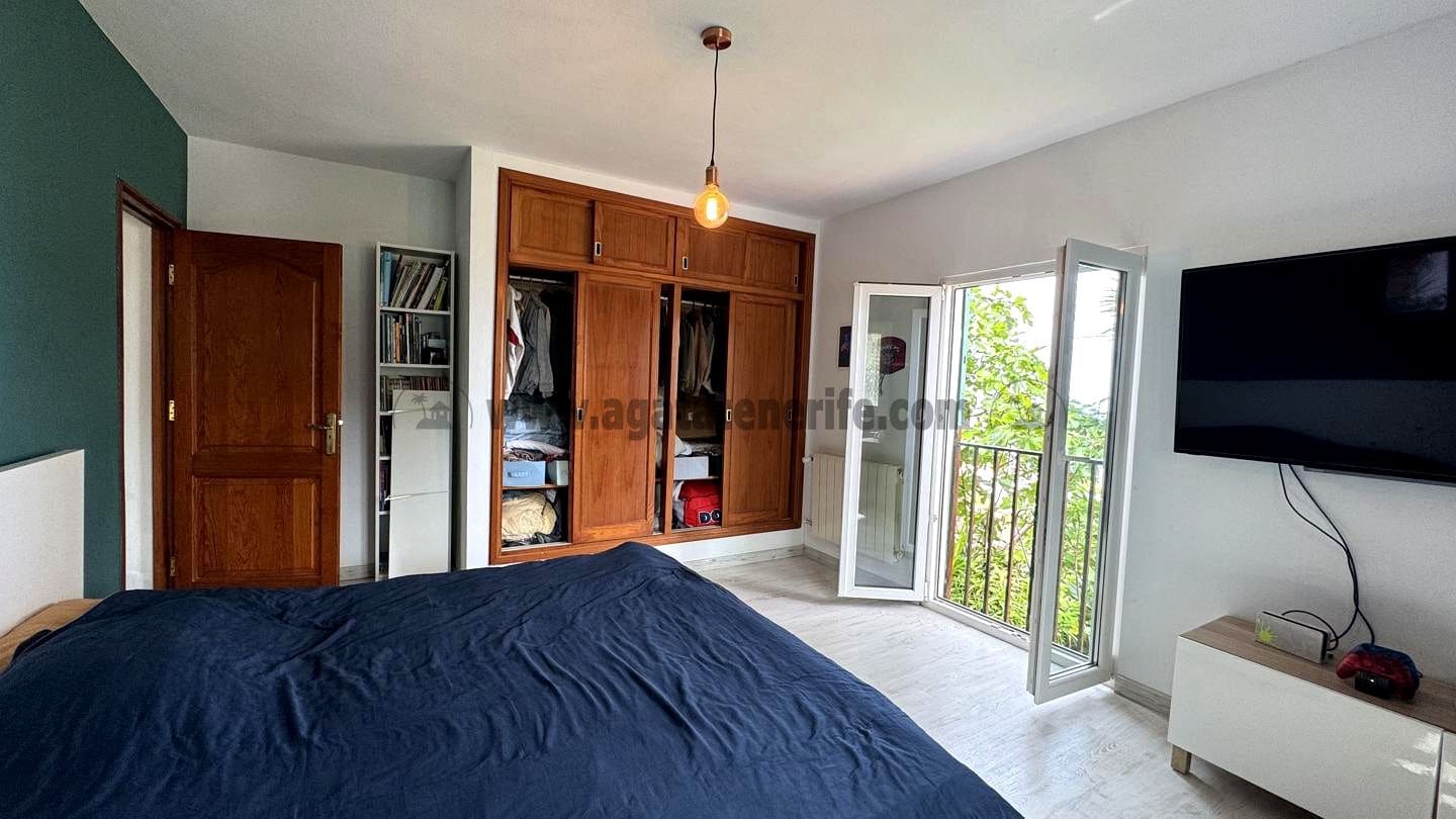 3 soveværelse Finca/Landehus til salg i Icod de los Vinos med swimmingpool - € 450.000 (Ref: 8980014)