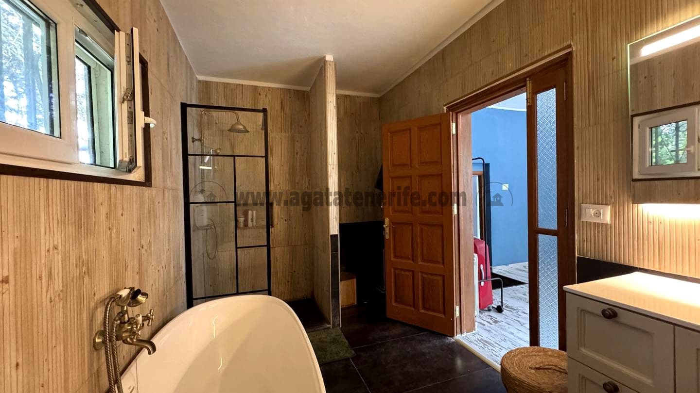 3 soveværelse Finca/Landehus til salg i Icod de los Vinos med swimmingpool - € 450.000 (Ref: 8980014)