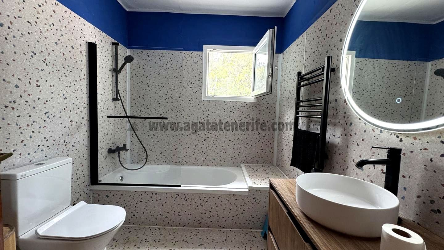 3 soveværelse Finca/Landehus til salg i Icod de los Vinos med swimmingpool - € 450.000 (Ref: 8980014)