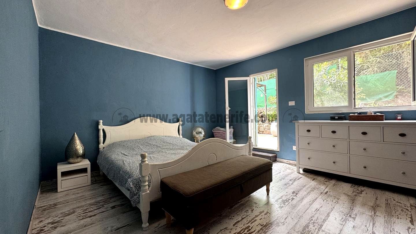 3 soveværelse Finca/Landehus til salg i Icod de los Vinos med swimmingpool - € 450.000 (Ref: 8980014)