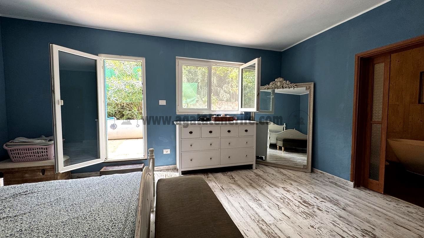 3 soveværelse Finca/Landehus til salg i Icod de los Vinos med swimmingpool - € 450.000 (Ref: 8980014)