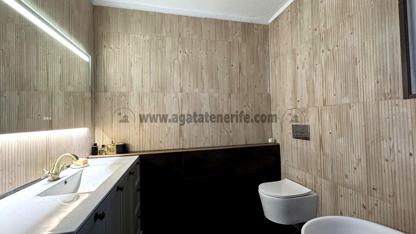 3 soveværelse Finca/Landehus til salg i Icod de los Vinos med swimmingpool - € 450.000 (Ref: 8980014)