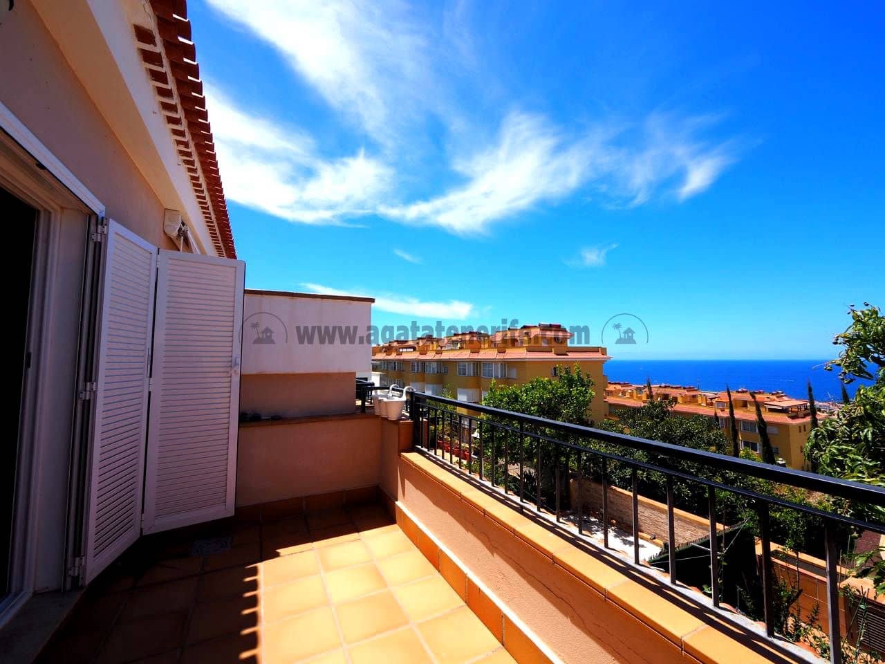 2 soverom Villa til salgs i Santiago del Teide med svømmebasseng garasje - € 520 000 (Ref: 8981934)