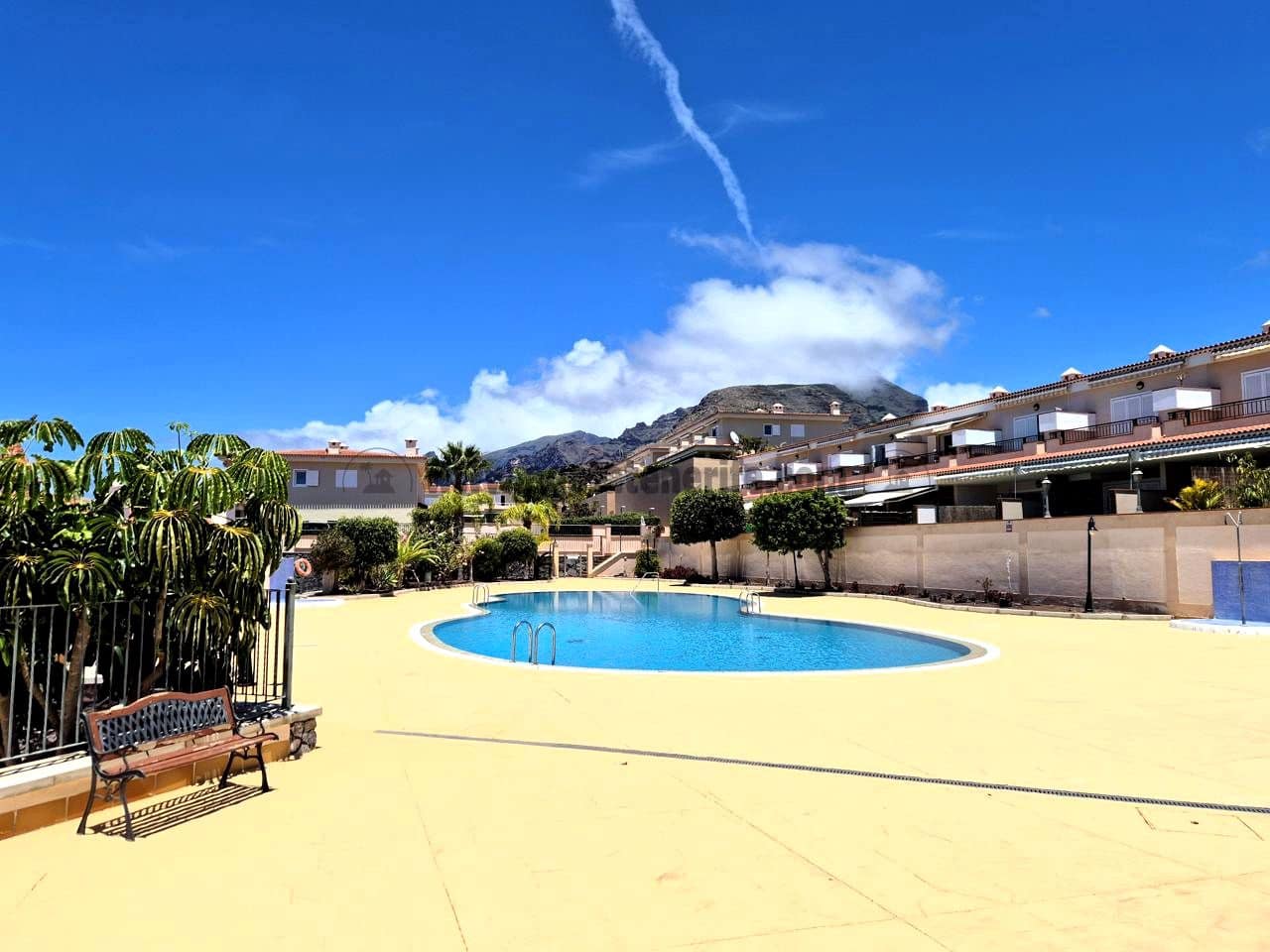 2 soverom Villa til salgs i Santiago del Teide med svømmebasseng garasje - € 520 000 (Ref: 8981934)