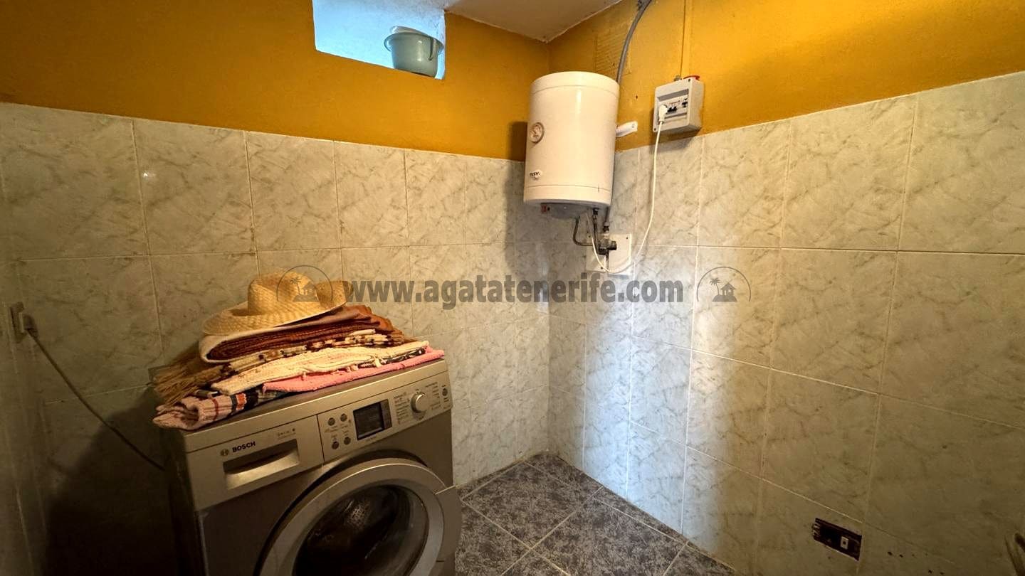 6 soveværelse Finca/Landehus til salg i Icod de los Vinos - € 270.000 (Ref: 9026287)