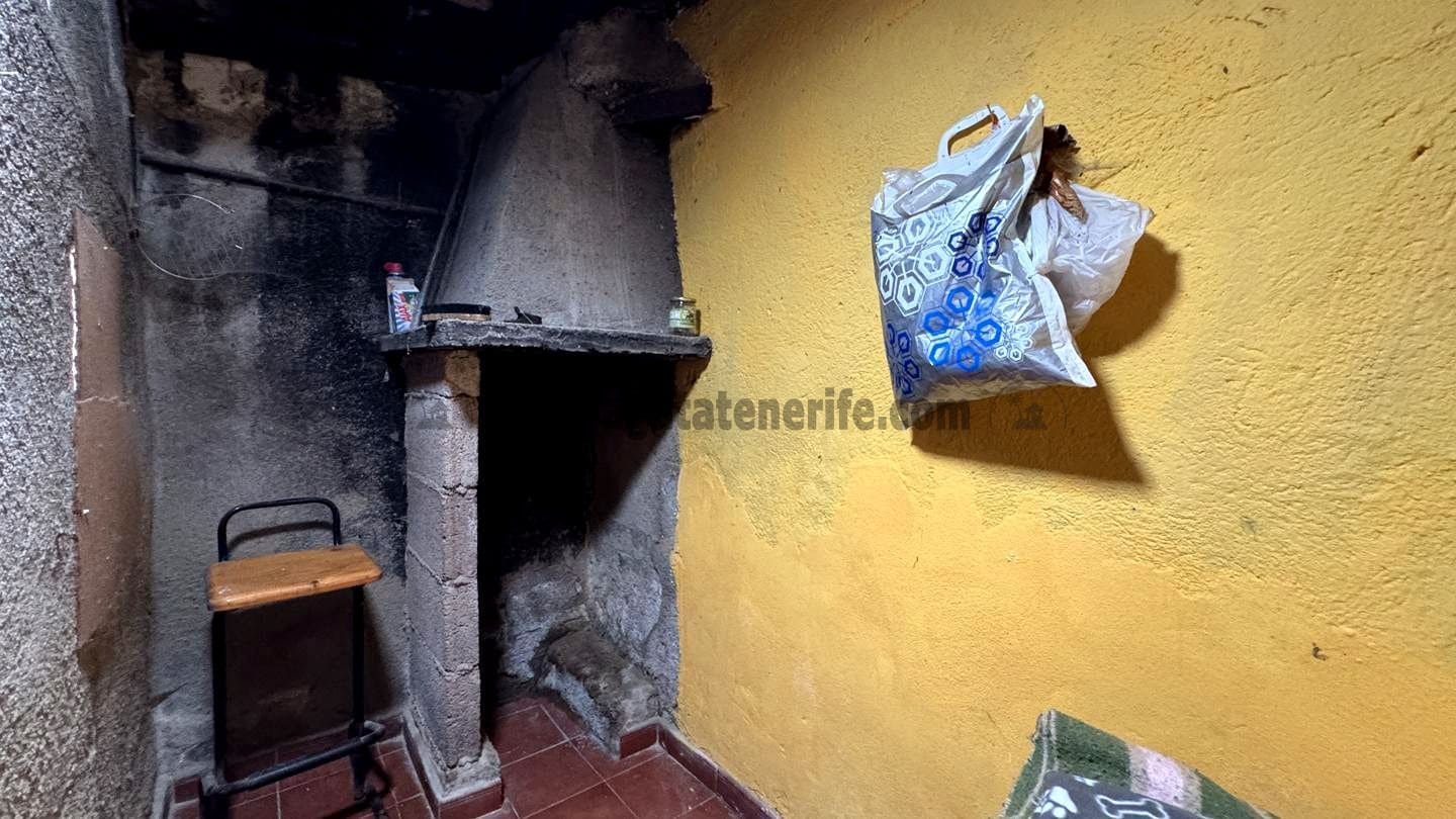 6 soveværelse Finca/Landehus til salg i Icod de los Vinos - € 270.000 (Ref: 9026287)