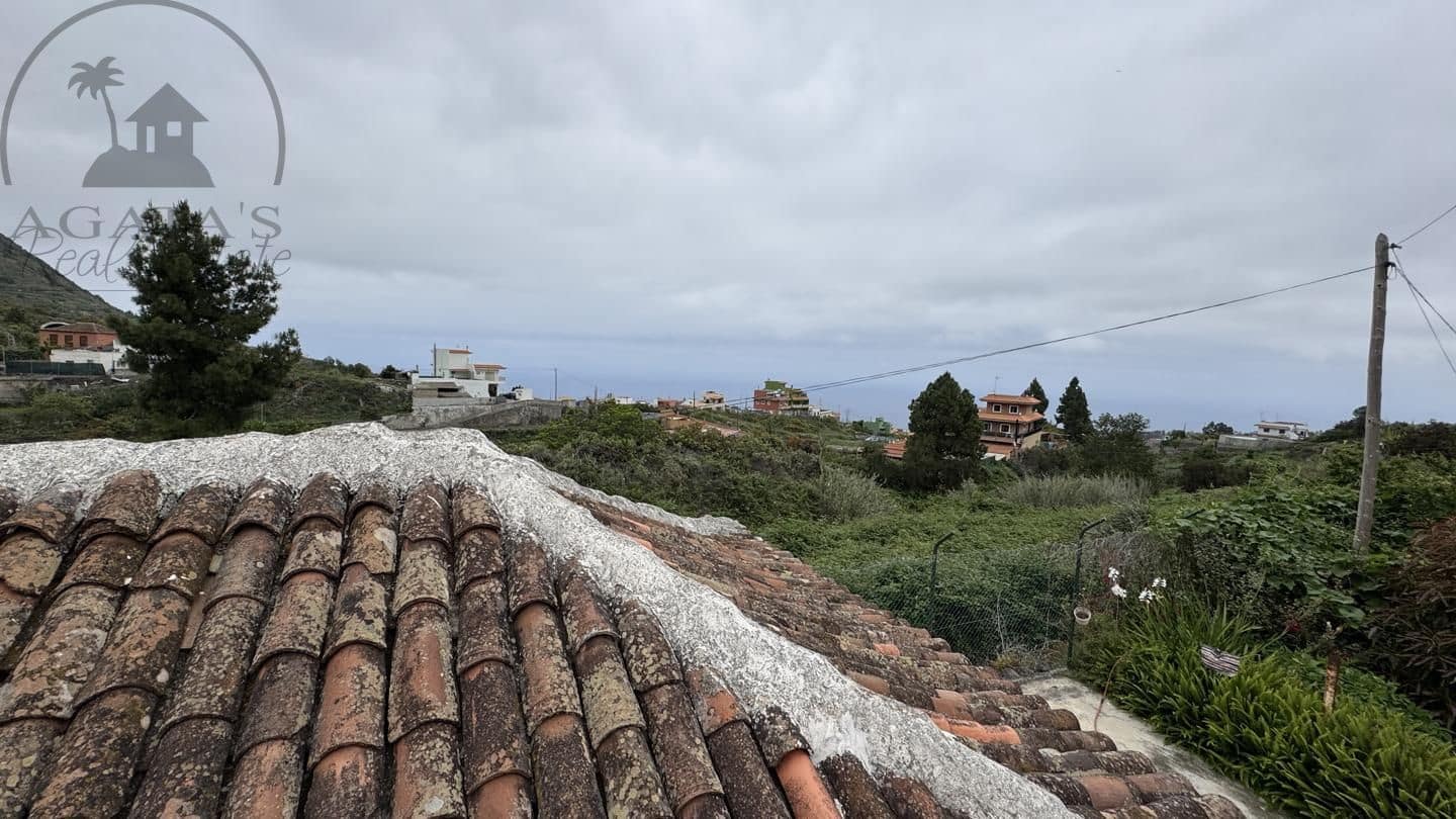 6 bedroom Finca/Country House for sale in Icod de los Vinos - € 270,000 (Ref: 9026287)