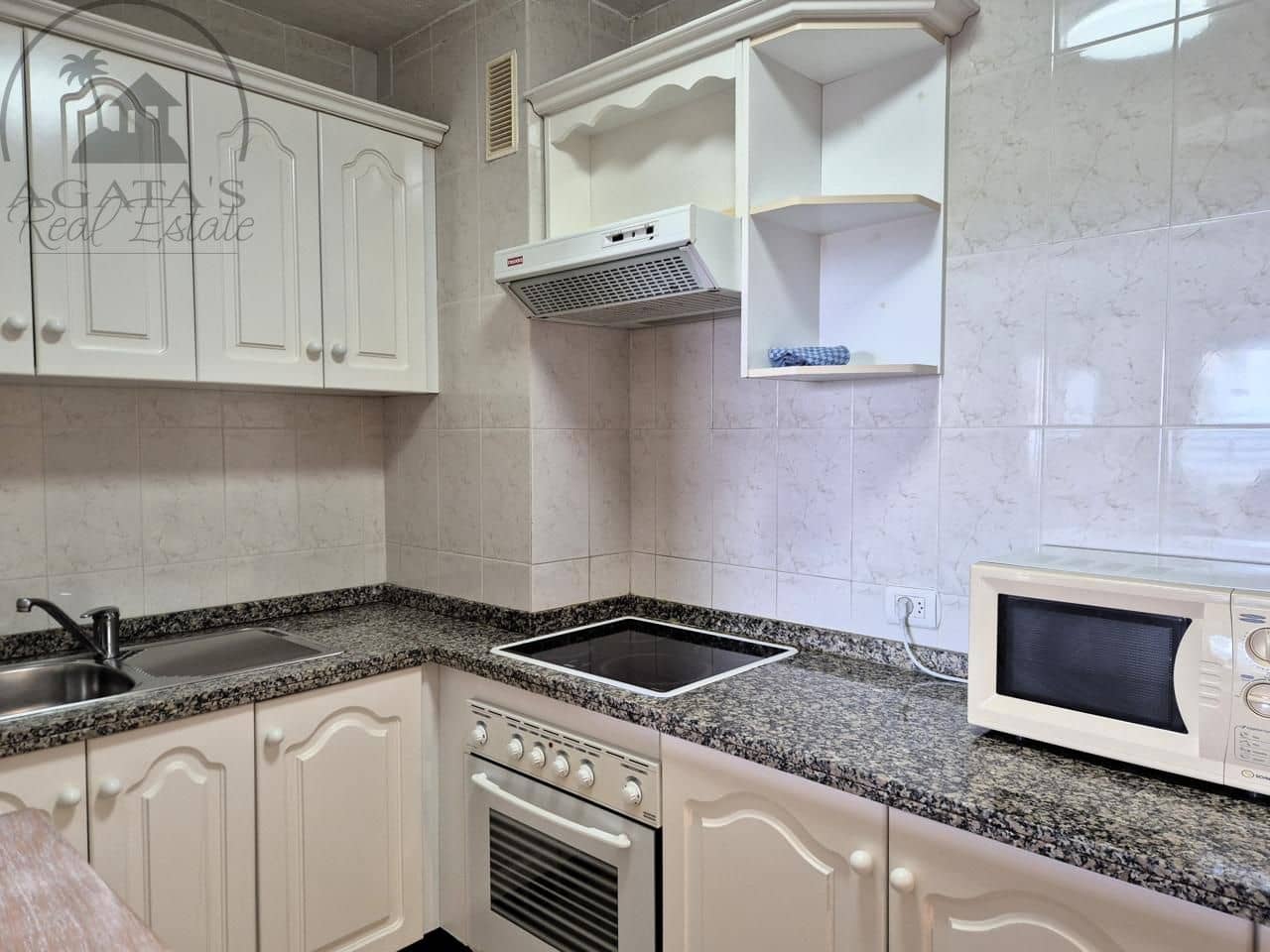 1 bedroom Flat for sale in Puerto de la Cruz with pool - € 185,000 (Ref: 9036248)