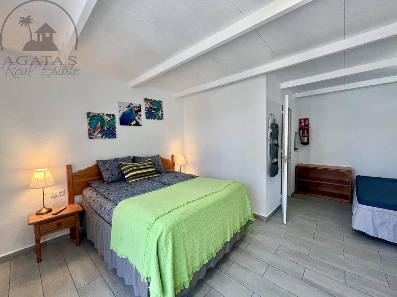 7 bedroom Villa for sale in Garachico with garage - € 850,000 (Ref: 9062088)