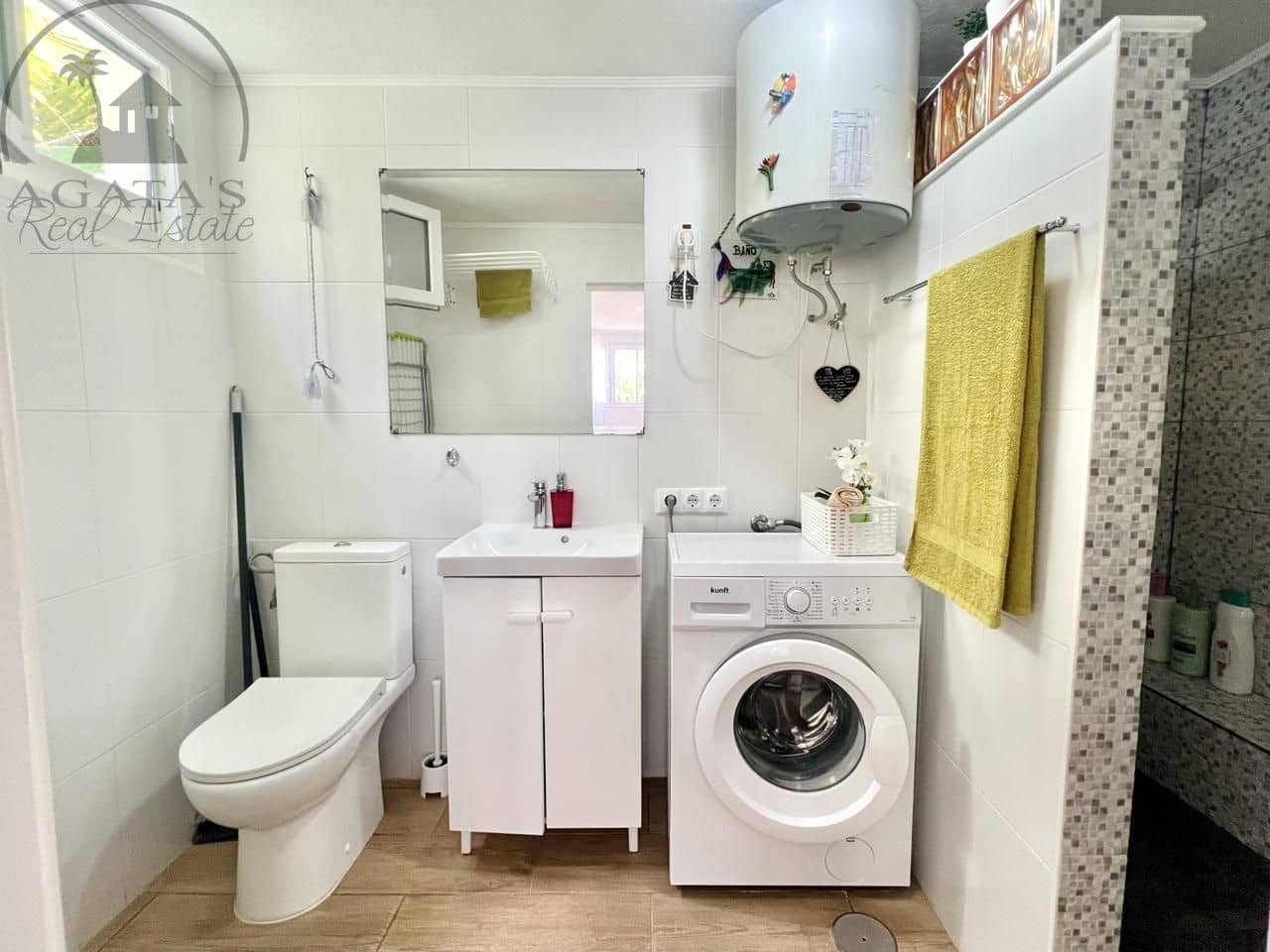 7 bedroom Villa for sale in Garachico with garage - € 850,000 (Ref: 9062088)