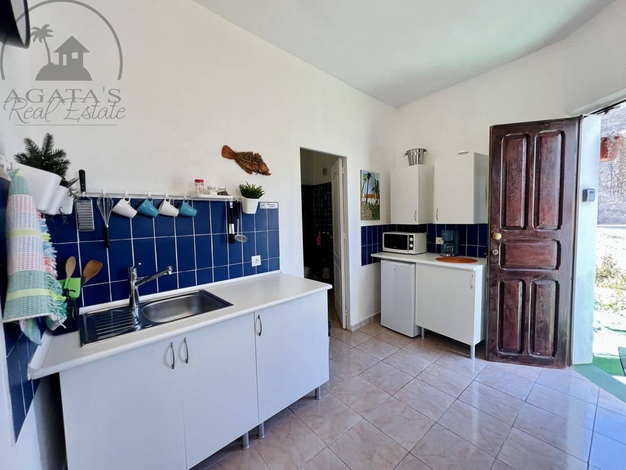 7 bedroom Villa for sale in Garachico with garage - € 850,000 (Ref: 9062088)