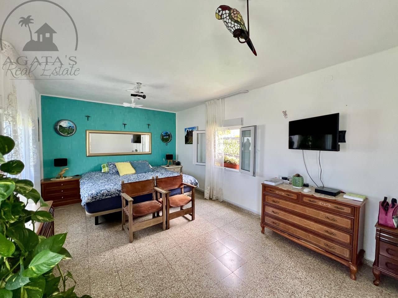 7 bedroom Villa for sale in Garachico with garage - € 850,000 (Ref: 9062088)