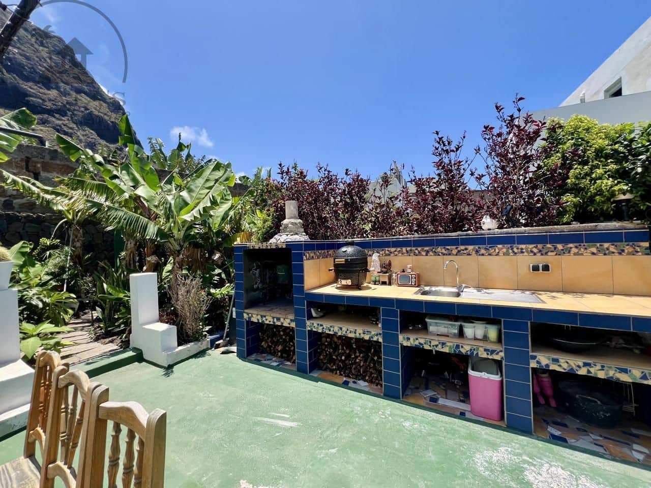 7 bedroom Villa for sale in Garachico with garage - € 850,000 (Ref: 9062088)