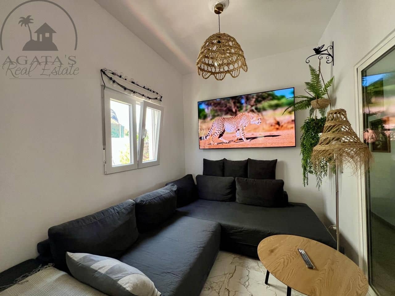 7 bedroom Villa for sale in Garachico with garage - € 850,000 (Ref: 9062088)