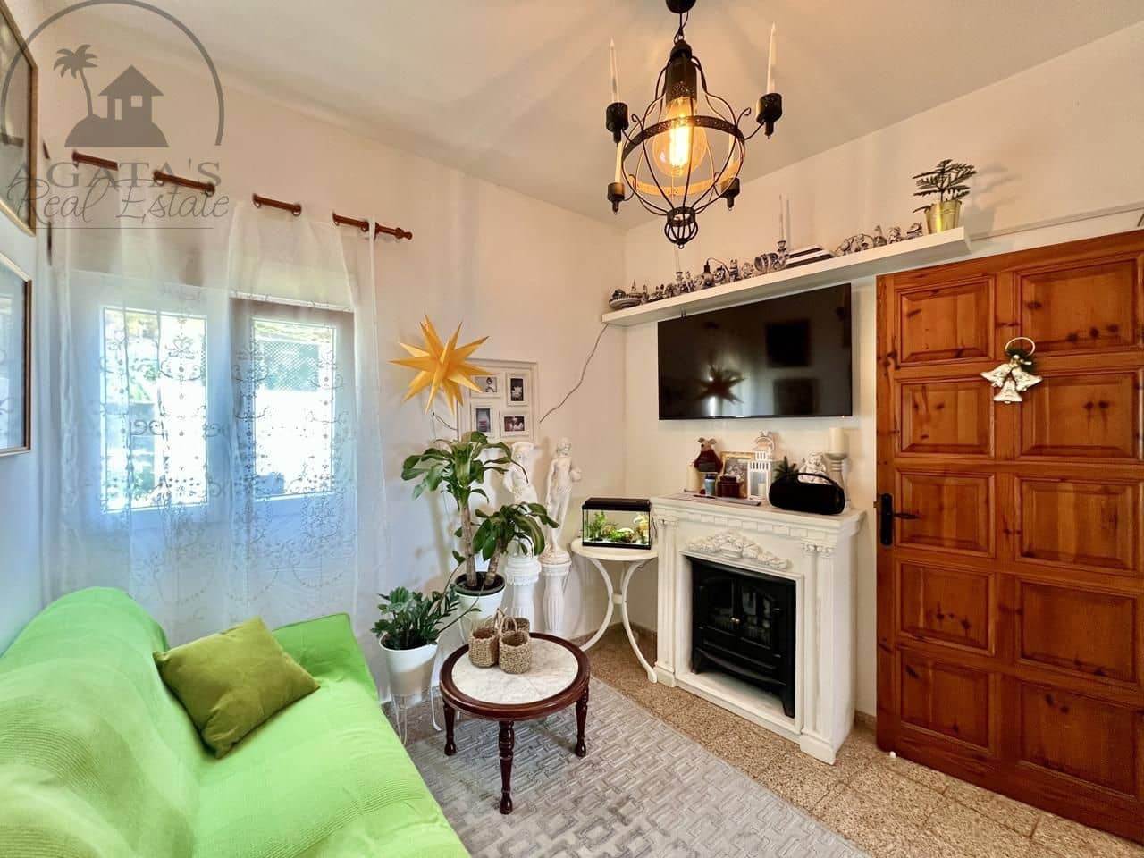 7 bedroom Villa for sale in Garachico with garage - € 850,000 (Ref: 9062088)