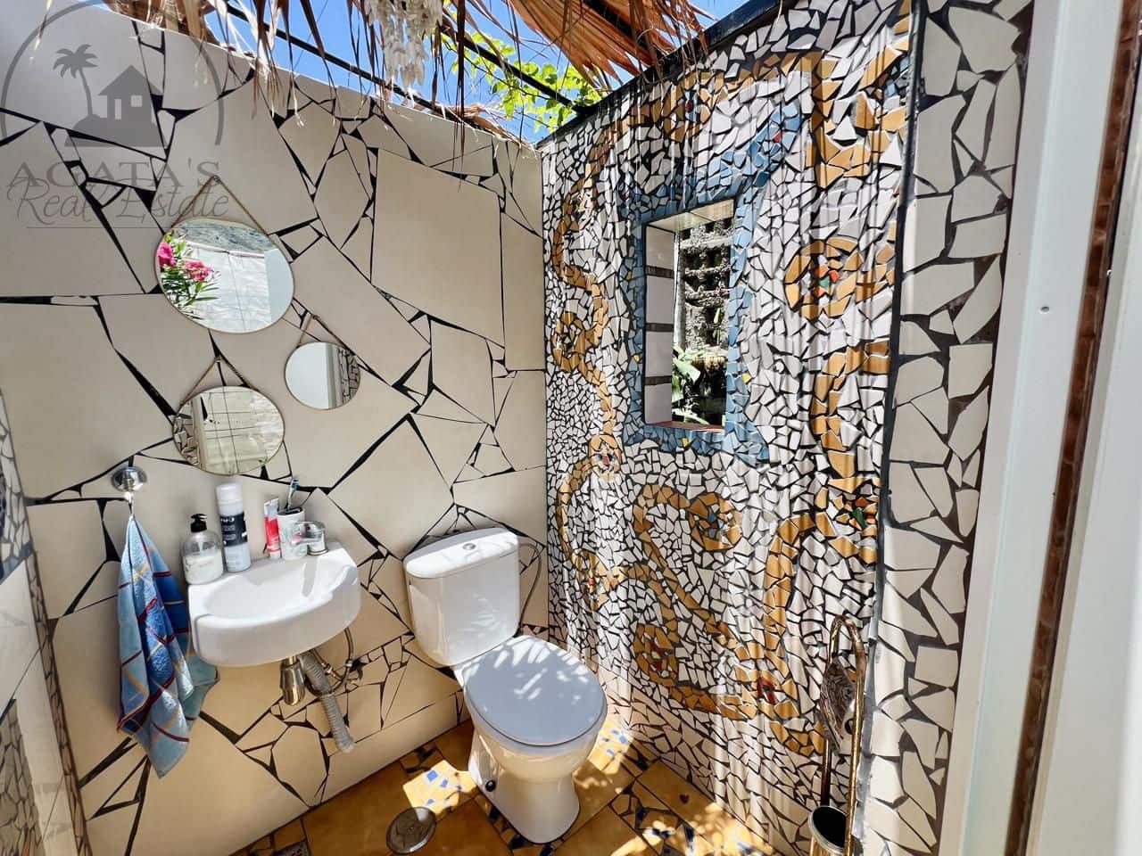 7 bedroom Villa for sale in Garachico with garage - € 850,000 (Ref: 9062088)