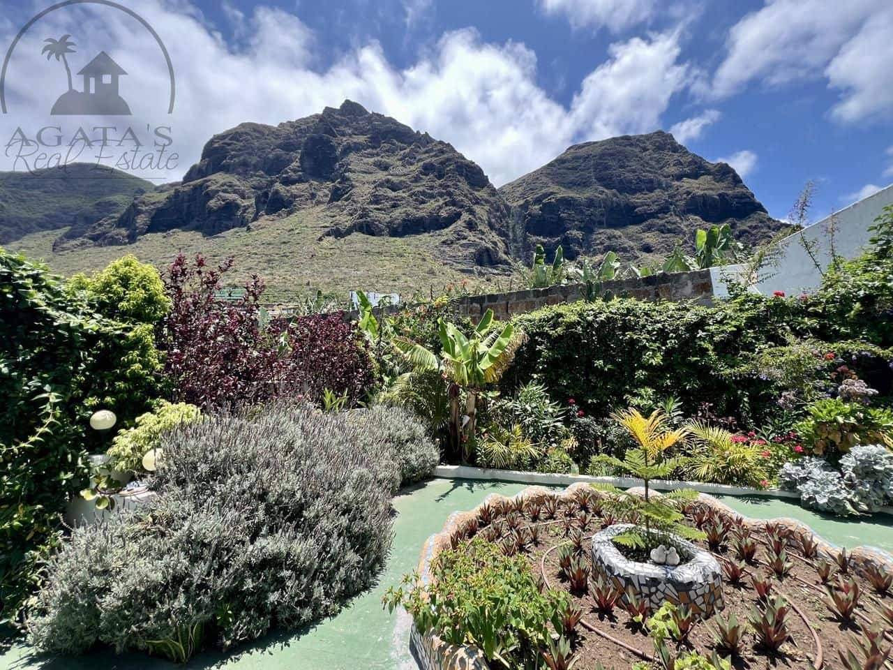 7 bedroom Villa for sale in Garachico with garage - € 850,000 (Ref: 9062088)