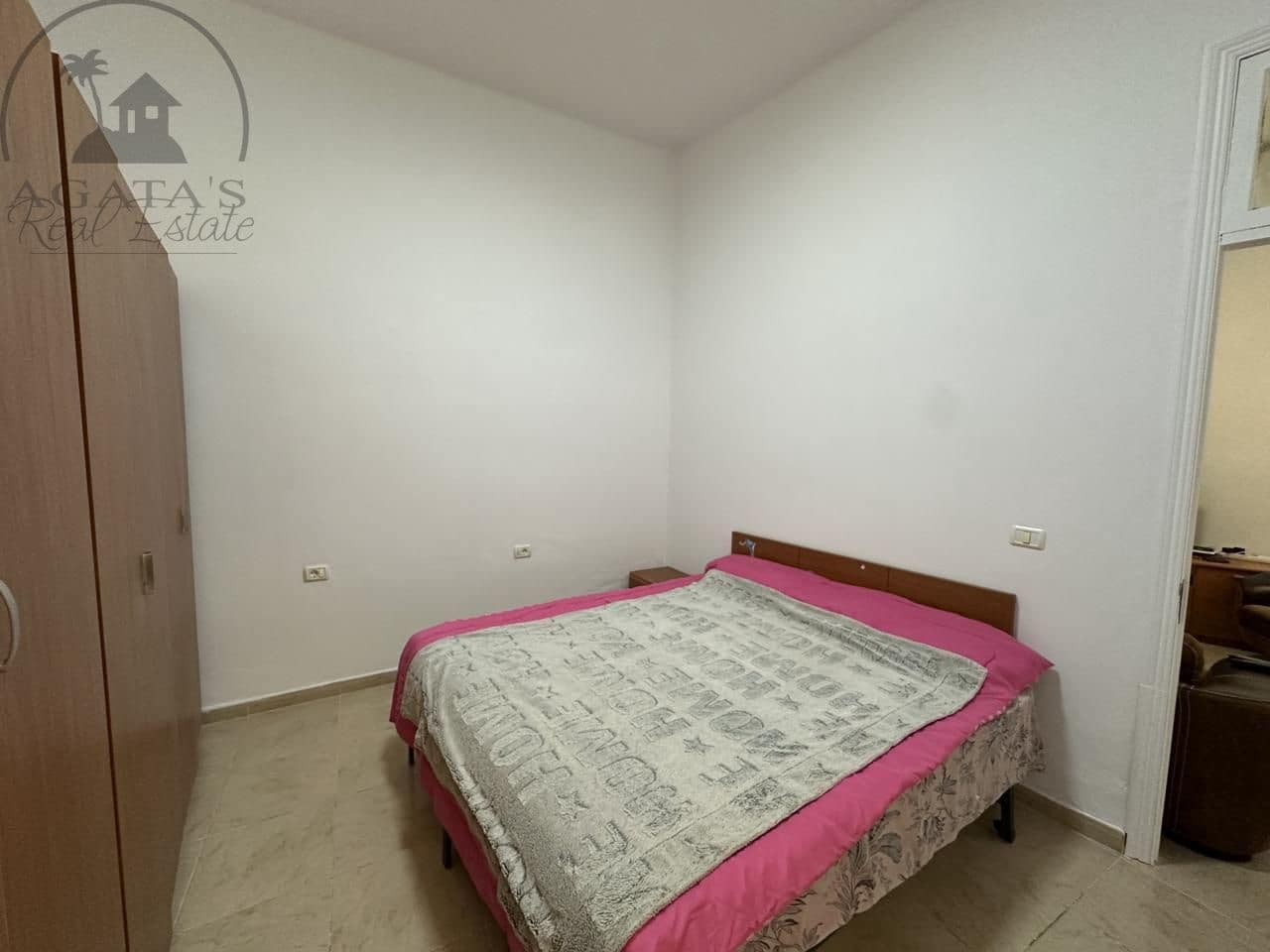 2 bedroom Flat for sale in Santa Cruz de Tenerife - € 364,000 (Ref: 9082599)