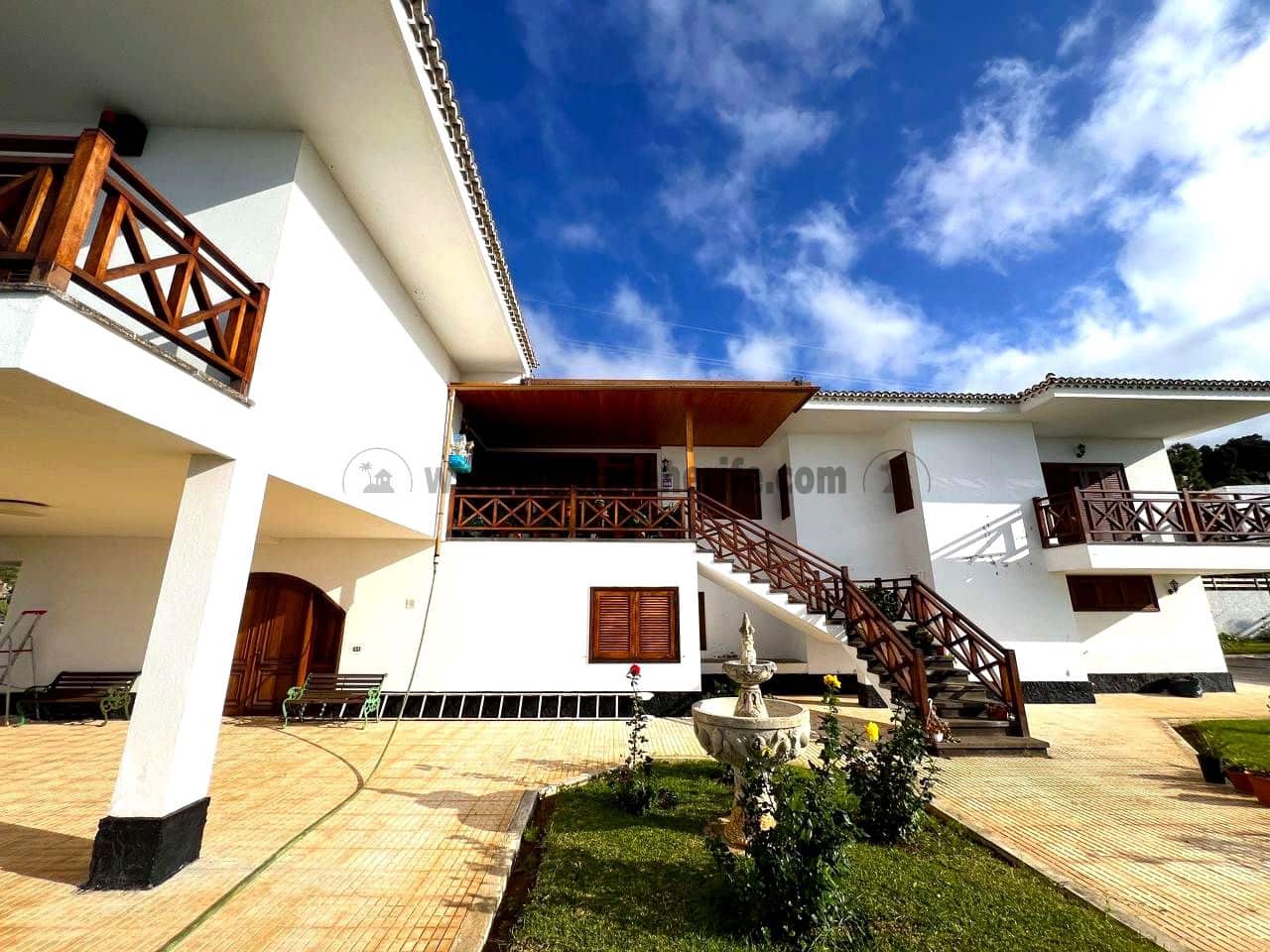 8 soveværelse Finca/Landehus til salg i Icod de los Vinos med swimmingpool - € 2.250.000 (Ref: 9096335)