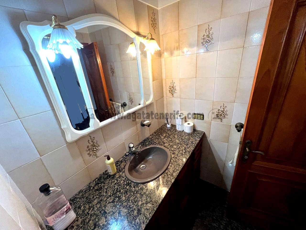 8 soveværelse Finca/Landehus til salg i Icod de los Vinos med swimmingpool - € 2.250.000 (Ref: 9096335)