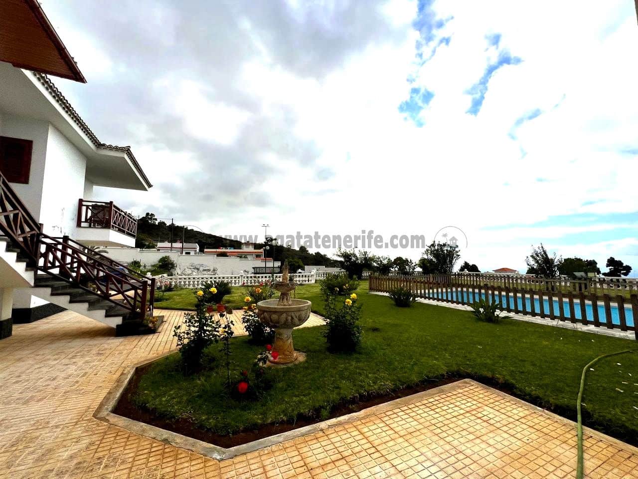 8 soveværelse Finca/Landehus til salg i Icod de los Vinos med swimmingpool - € 2.250.000 (Ref: 9096335)